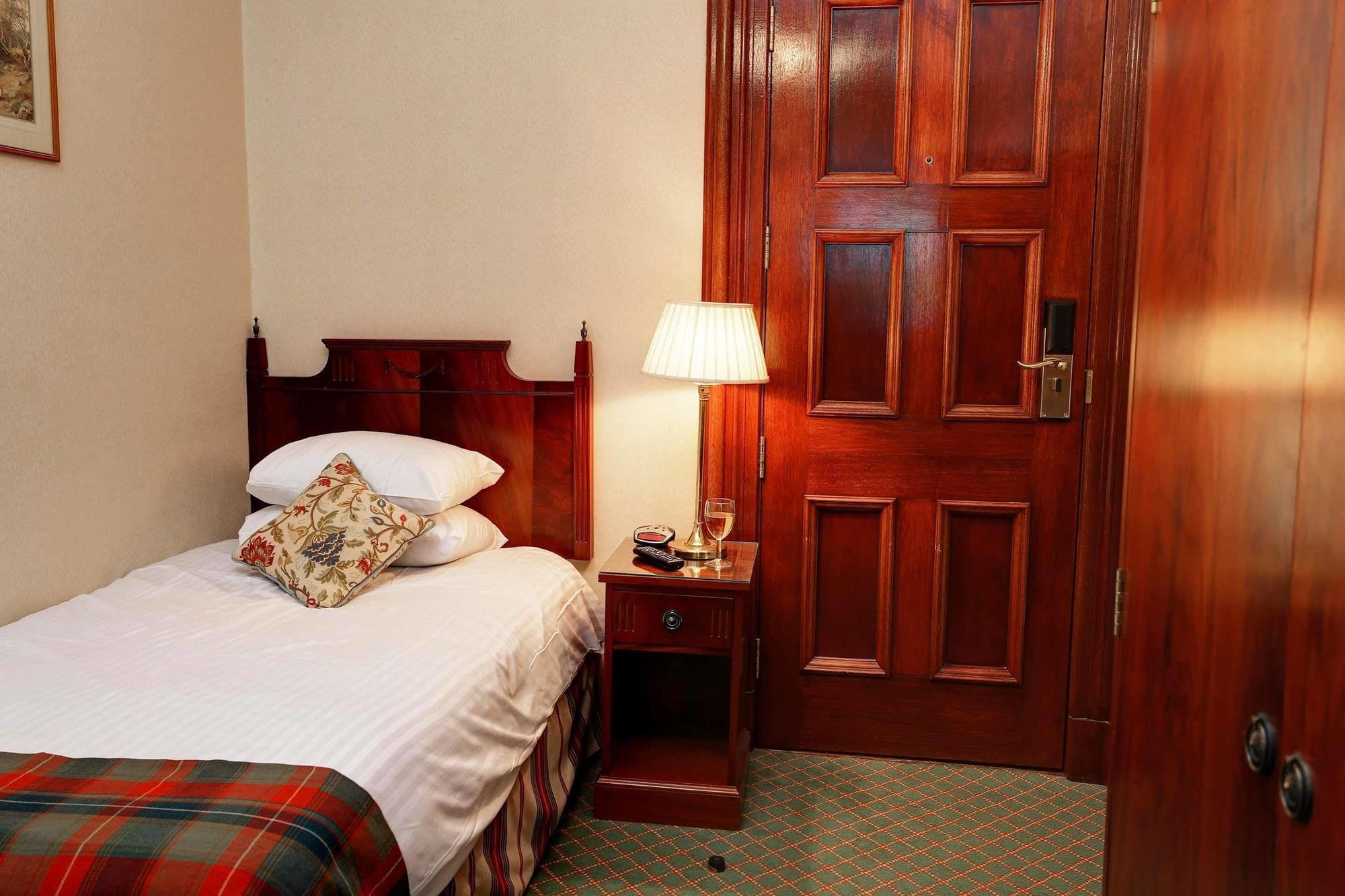Best Western Cartland Bridge Hotel Lanark Quarto foto